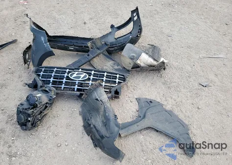 2021 Hyundai Venue Sel from USA, damaged, VIN KMHRC8A36MU094143